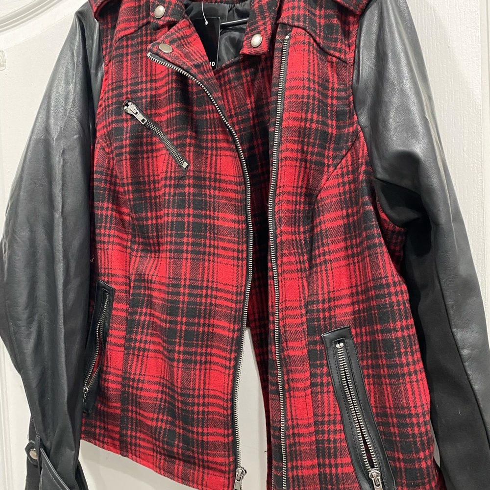 Torrid Buffalo plaid mixed fab Moto jacket size 3